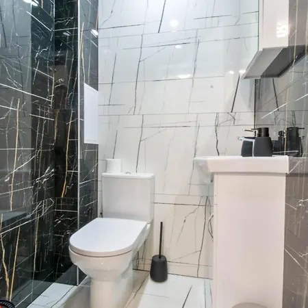 Cozy 2bd In Апартамент