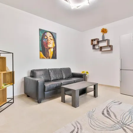 Cozy 2bd In